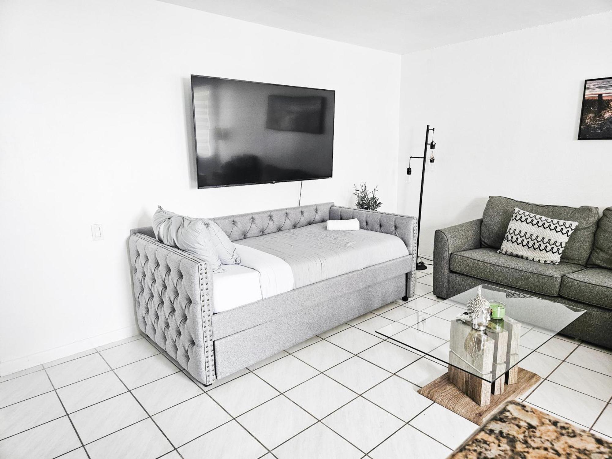 Bayfront Apartment Breathtaking Views- One Bedroom W Balcony- Living Room -Free Parking Miami Beach Ngoại thất bức ảnh